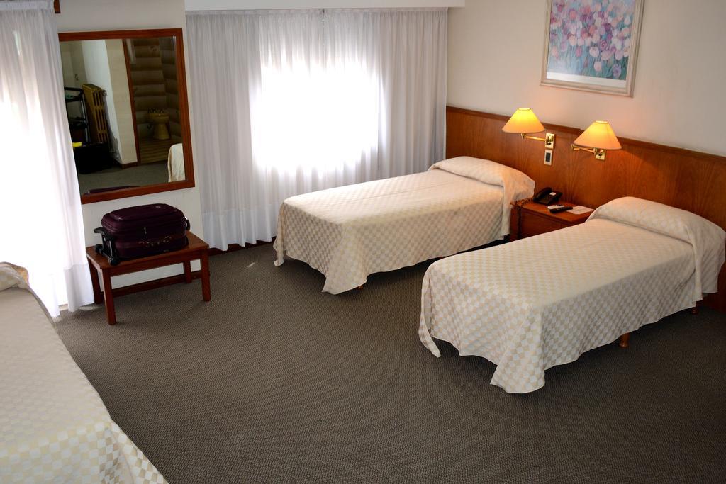 Hotel רוסאריו מראה חיצוני תמונה